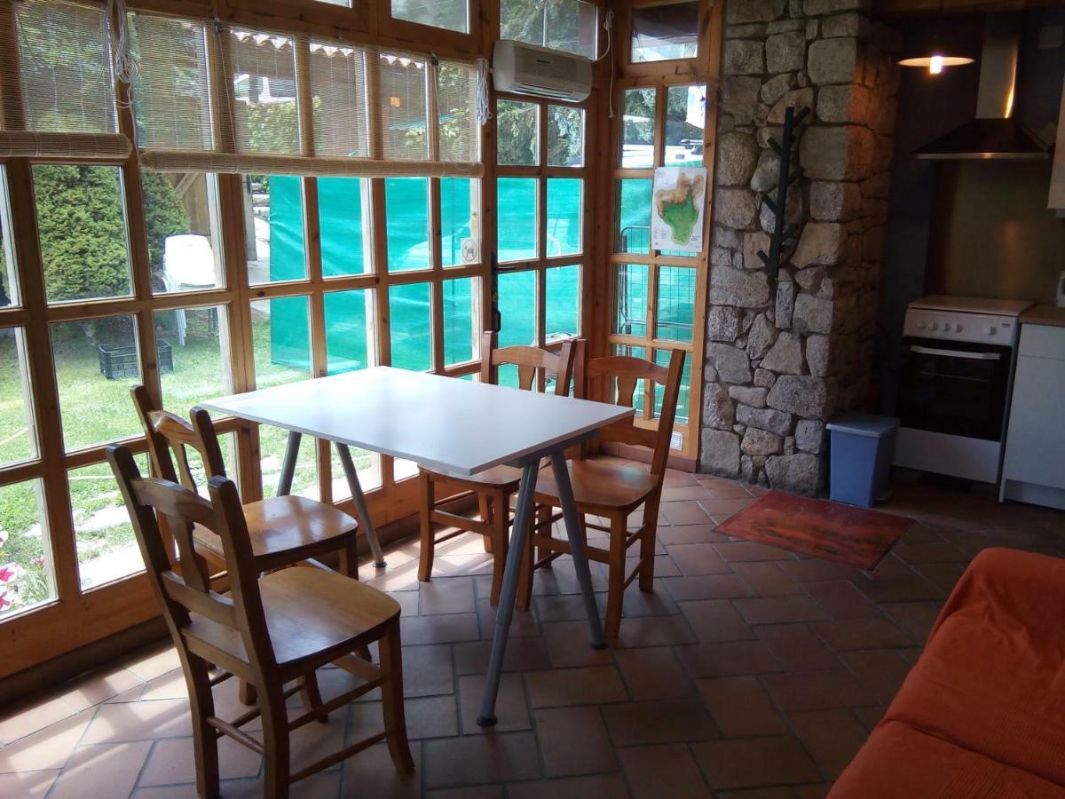 Cal Tia Pension Viliella Buitenkant foto
